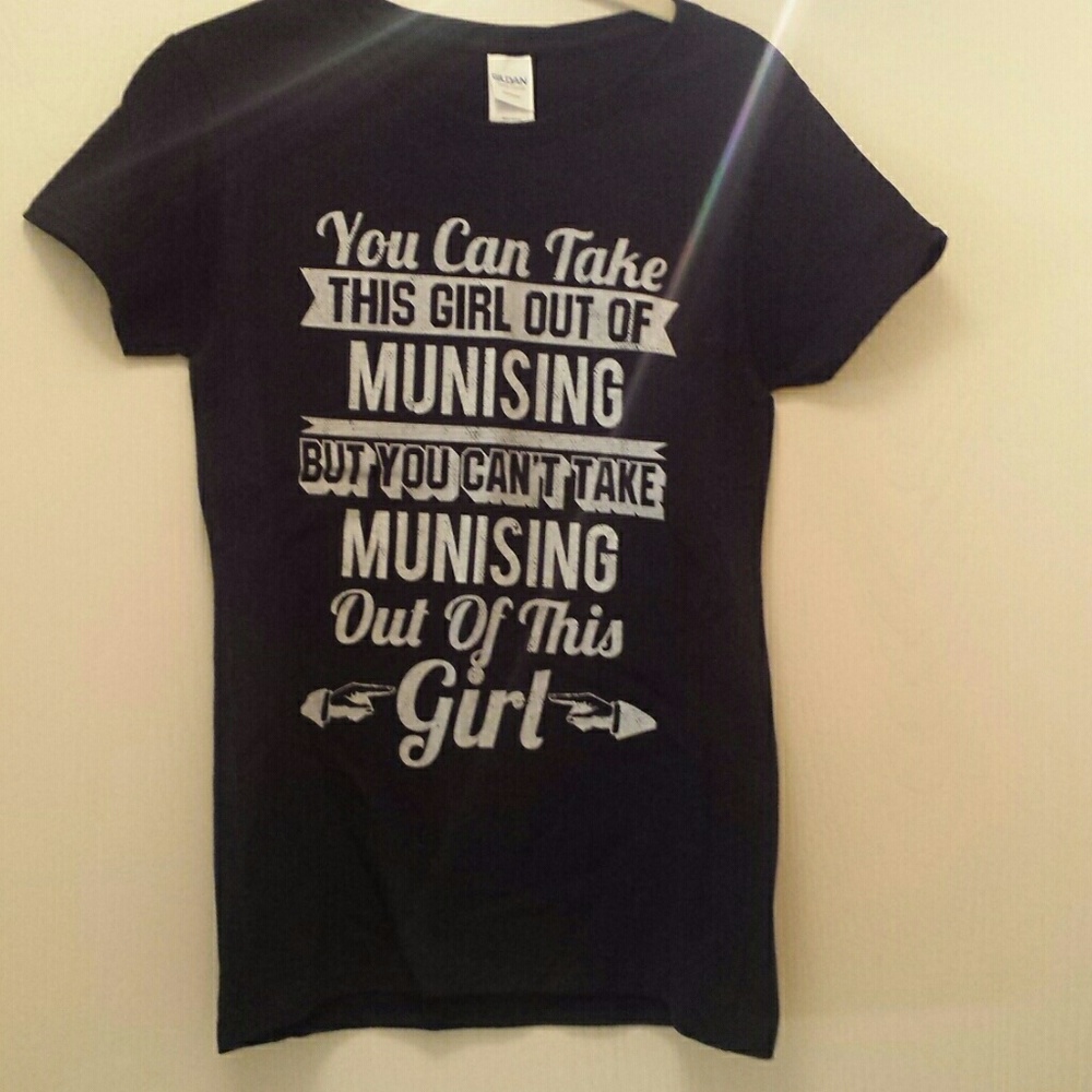 Womens Munising Tee Shirt